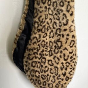 Vintage Faux Fur Cheetah Pull Through Scarf